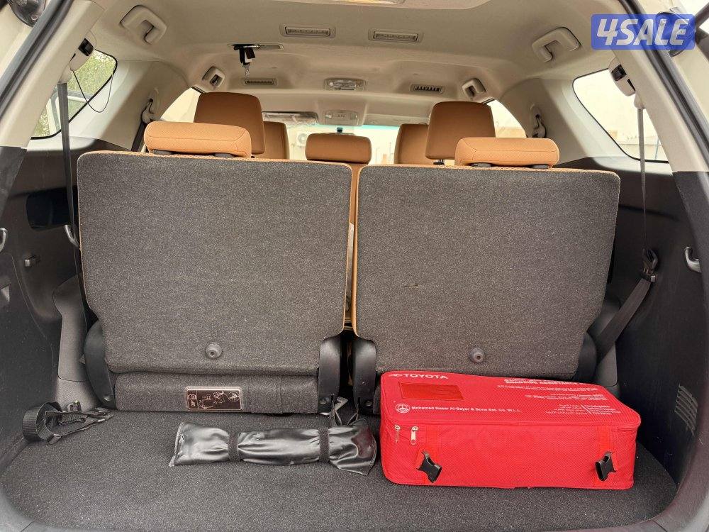 للبيع فورتنر ٢٠٢٠ لؤلؤي بحالة ممتازة ماشي ٣١ الف8