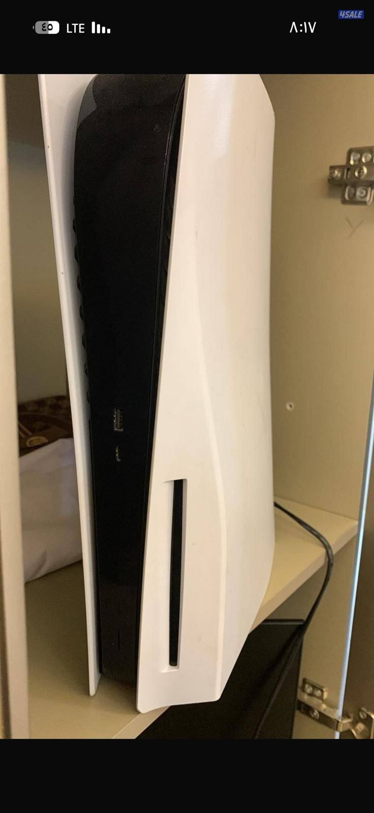 للبيع سوني فايف وسوني فور1