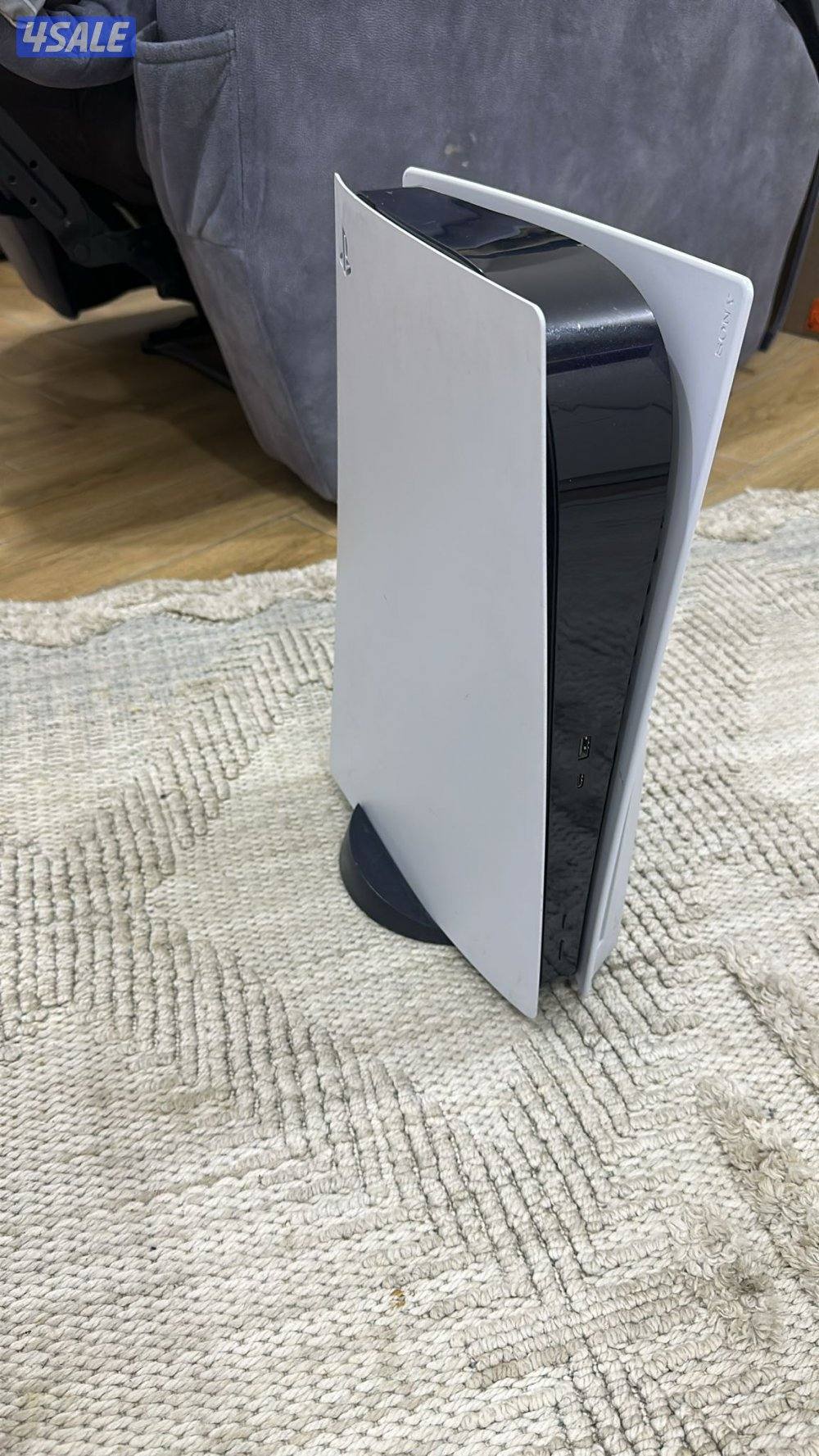 للبيع سوني فايف وسوني فور8