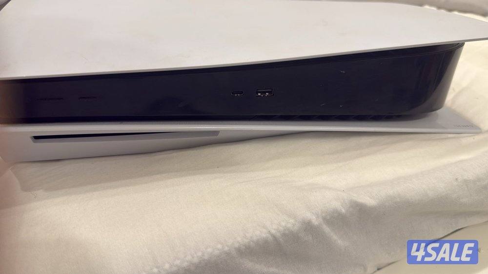 للبيع سوني فايف وسوني فور11