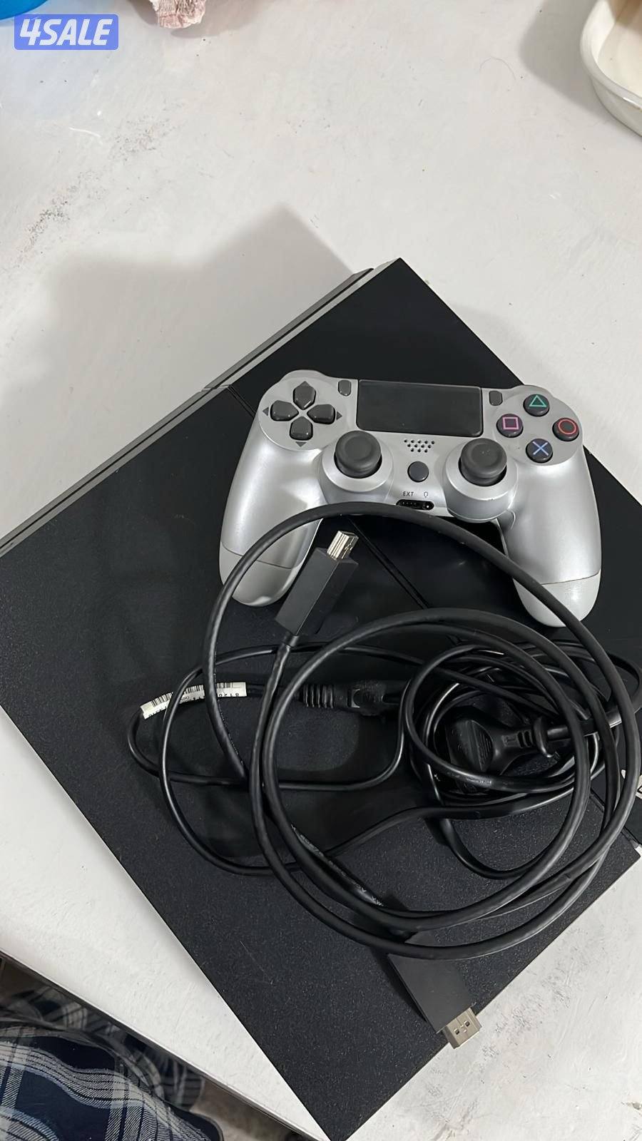 للبيع سوني فايف وسوني فور13