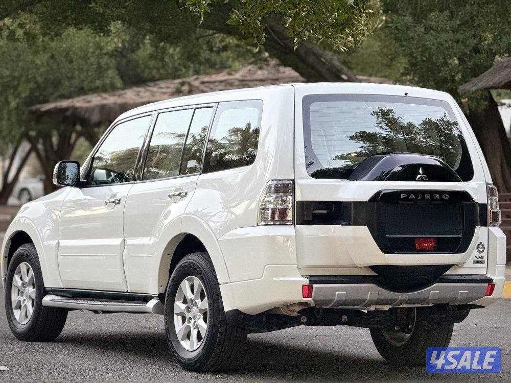 ميتسوبيشي باجيرو ٢٠٢٢ صبغ وكاله ماشي ٤٥ الف10