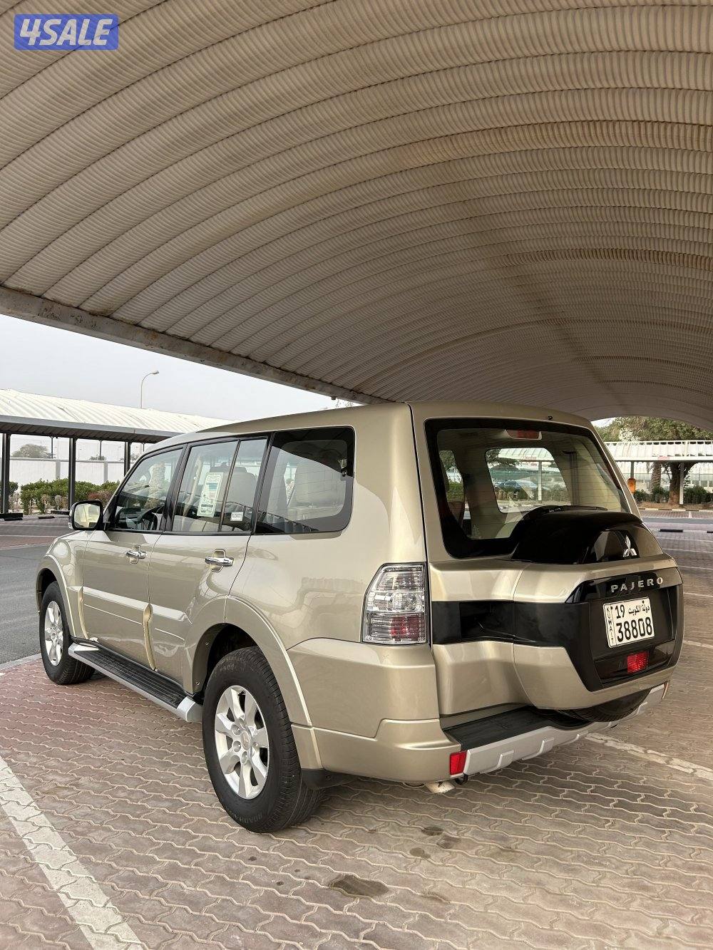 للبيع باجيرو 2022 وكالة الملا5