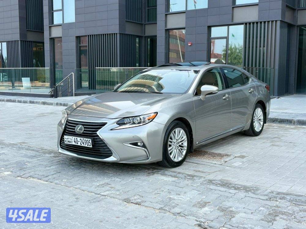 للبيع لكزس ES250 وارد الساير ممشى 69 الف صبغ وكالة شرط الفحص0