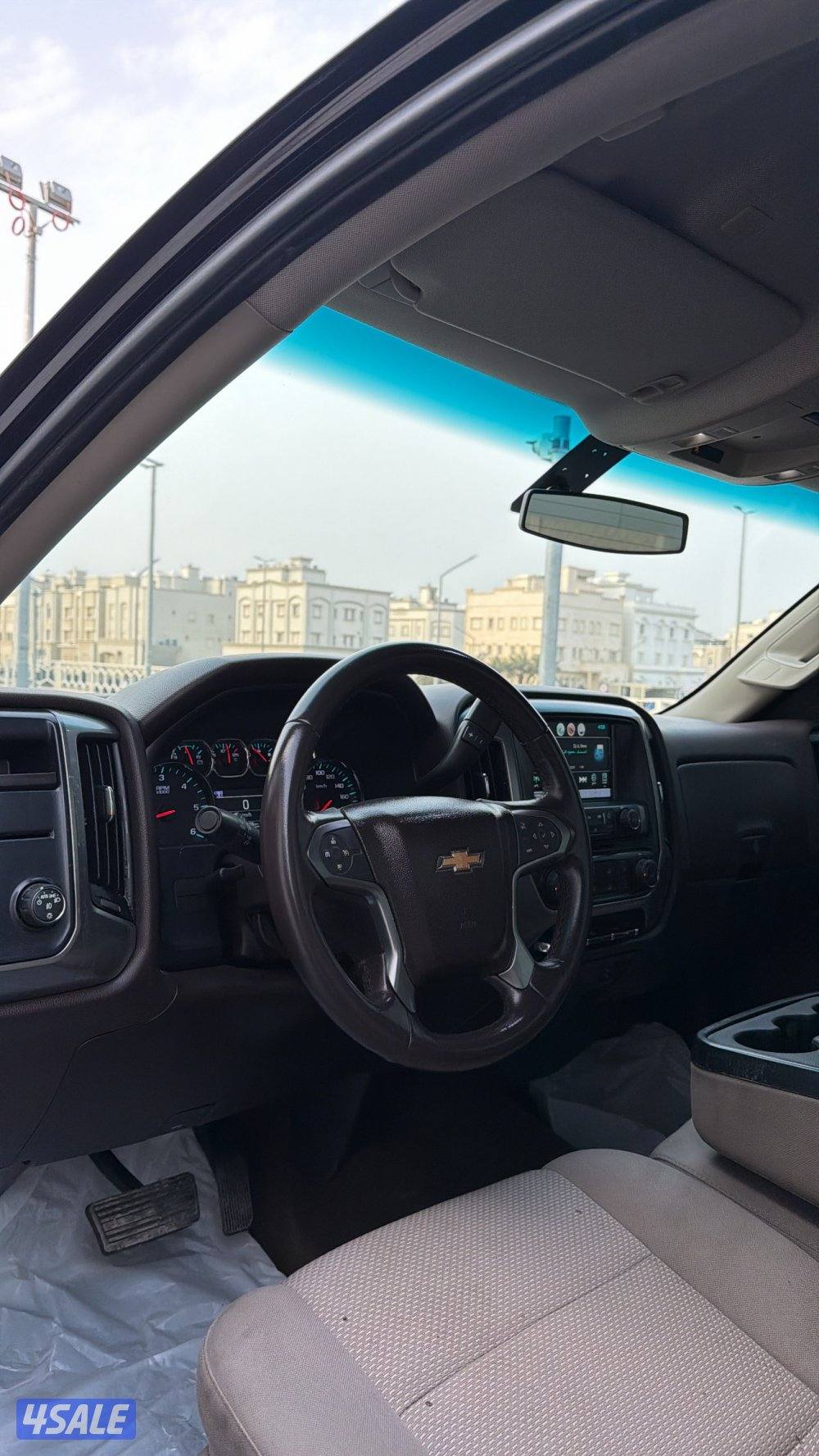 للبيع سلفرادو 2018 LT وارد الغانم شرط الفحص4