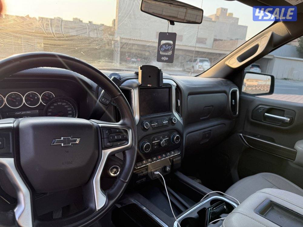 وانيت سلفرادو2