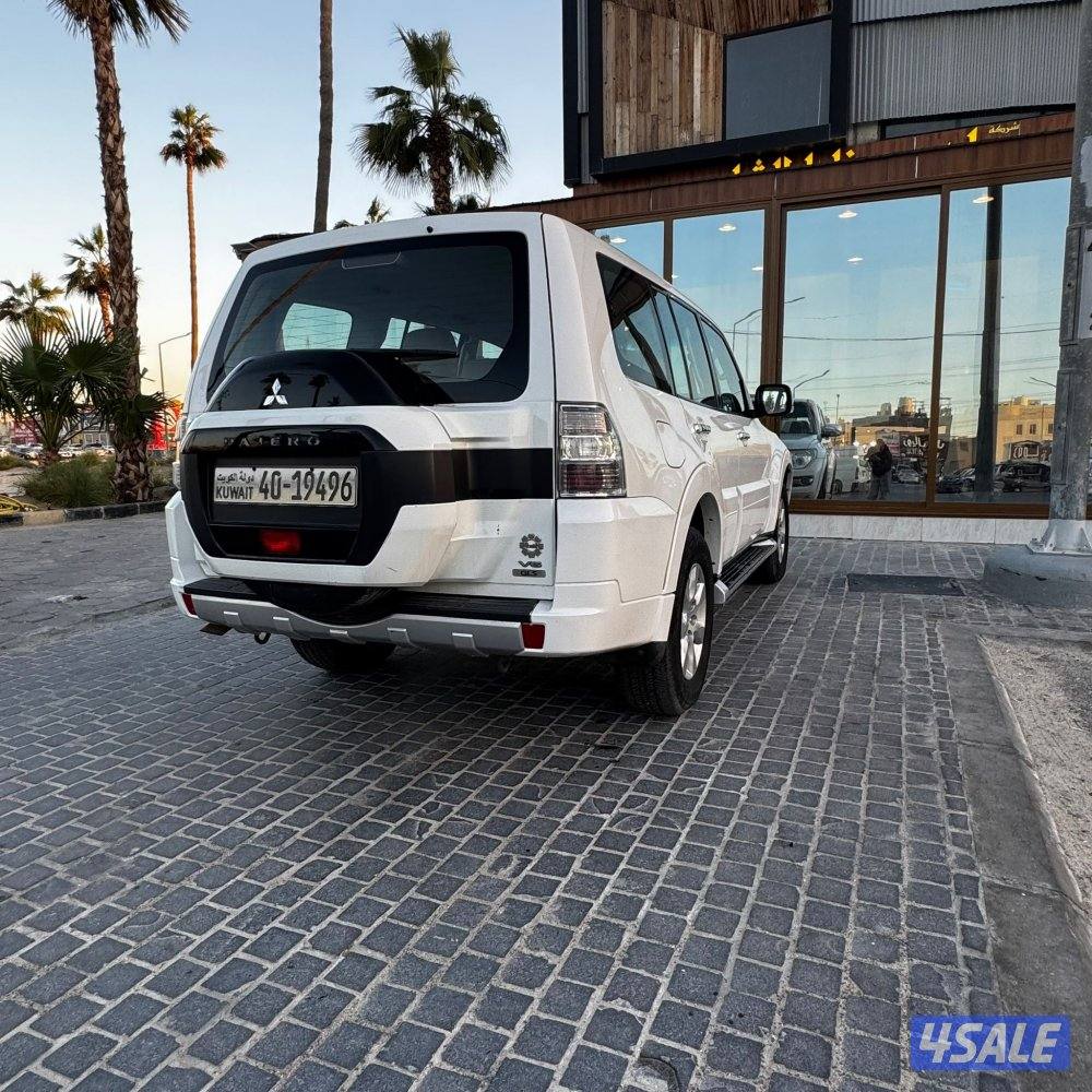 باجيرو موديل 20162