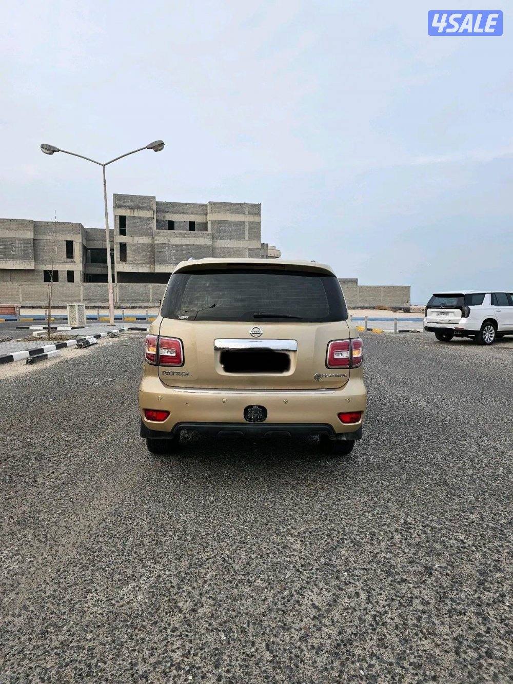 باترول بلاتينيوم  V8 20158