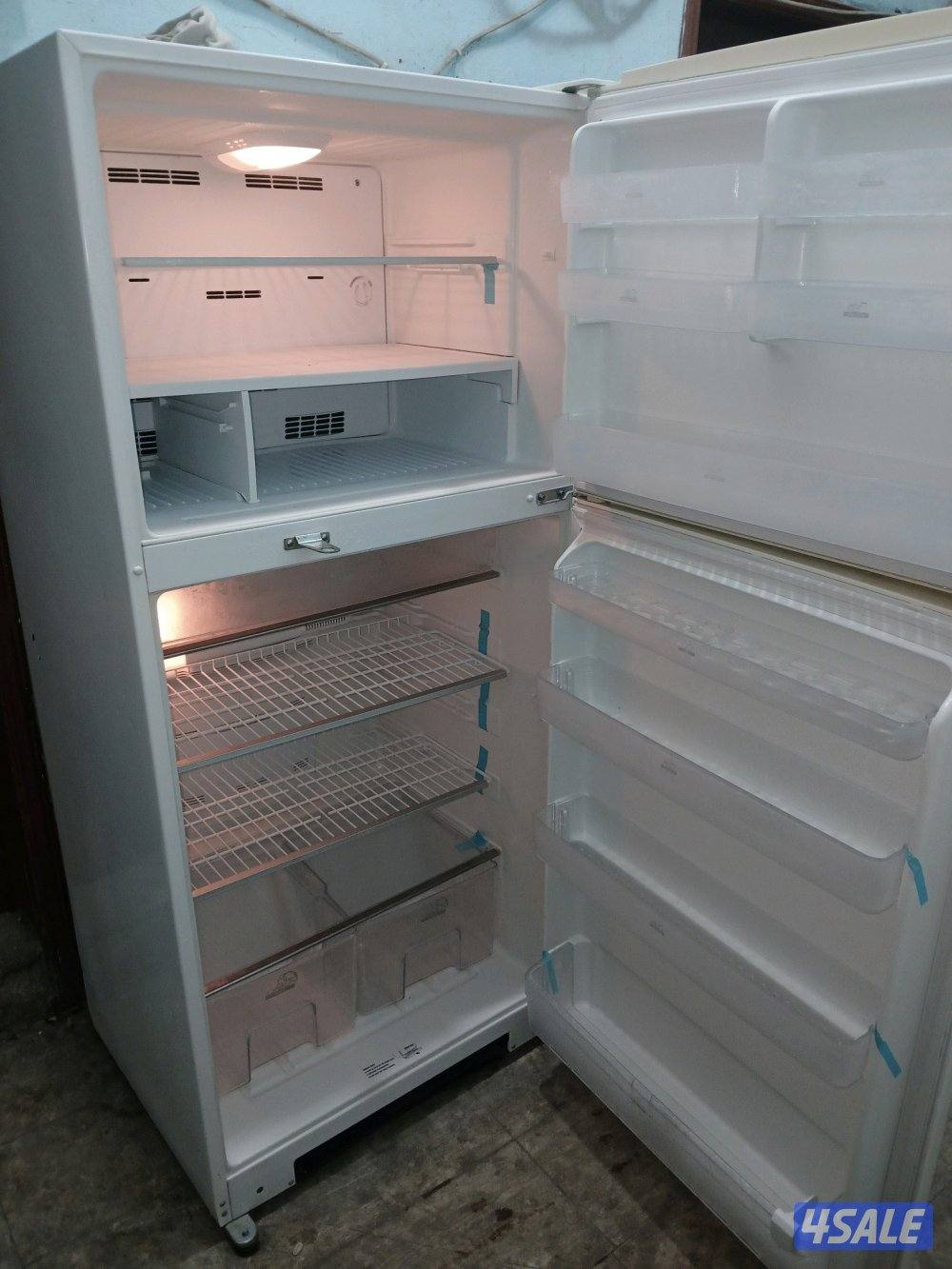 للبيع ثلاجات بحاله جيده جدا مع الكفالة والتوصيل عائلية ياباني توشيبا0