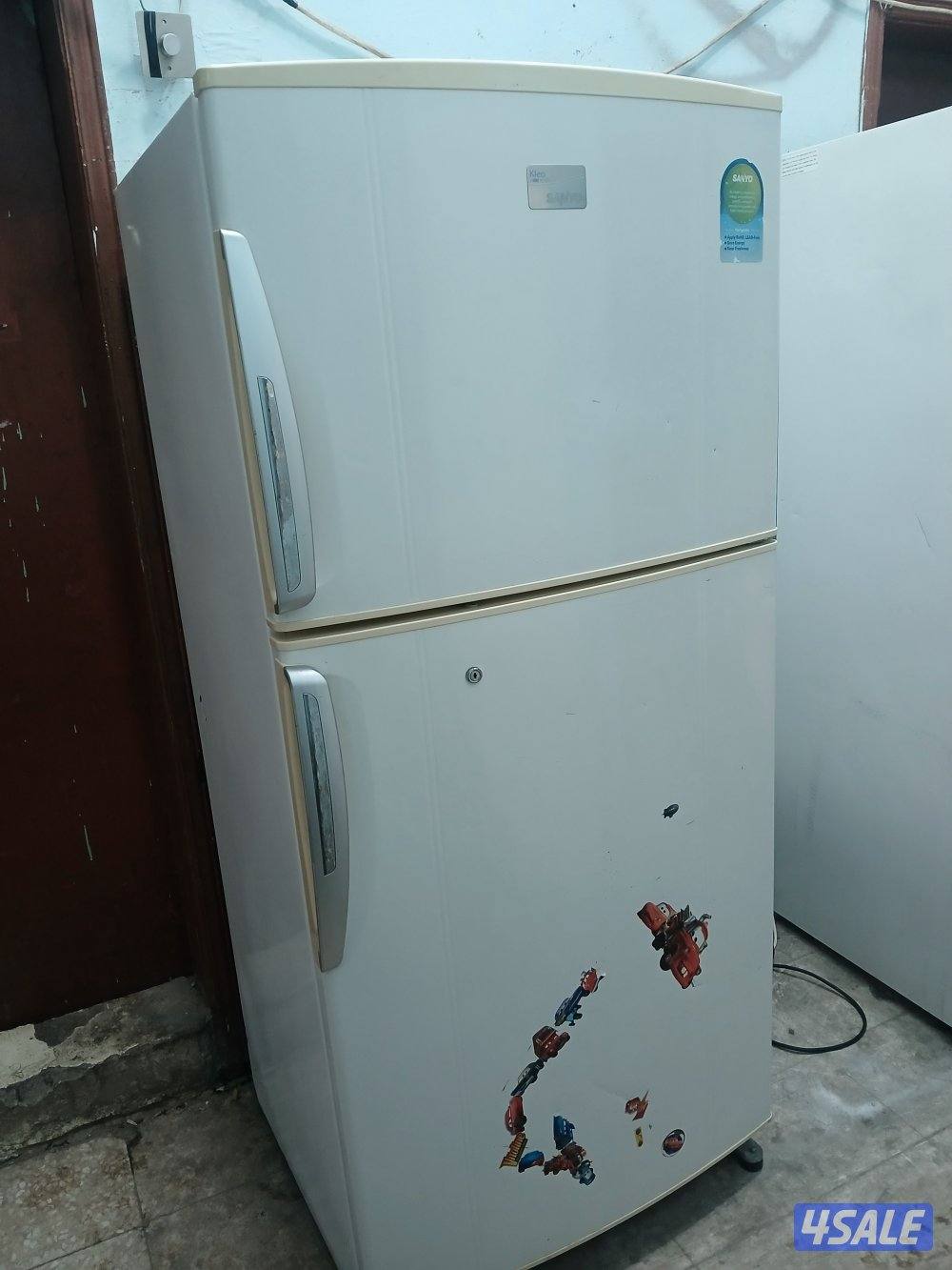 للبيع ثلاجات بحاله جيده جدا مع الكفالة والتوصيل عائلية ياباني توشيبا2