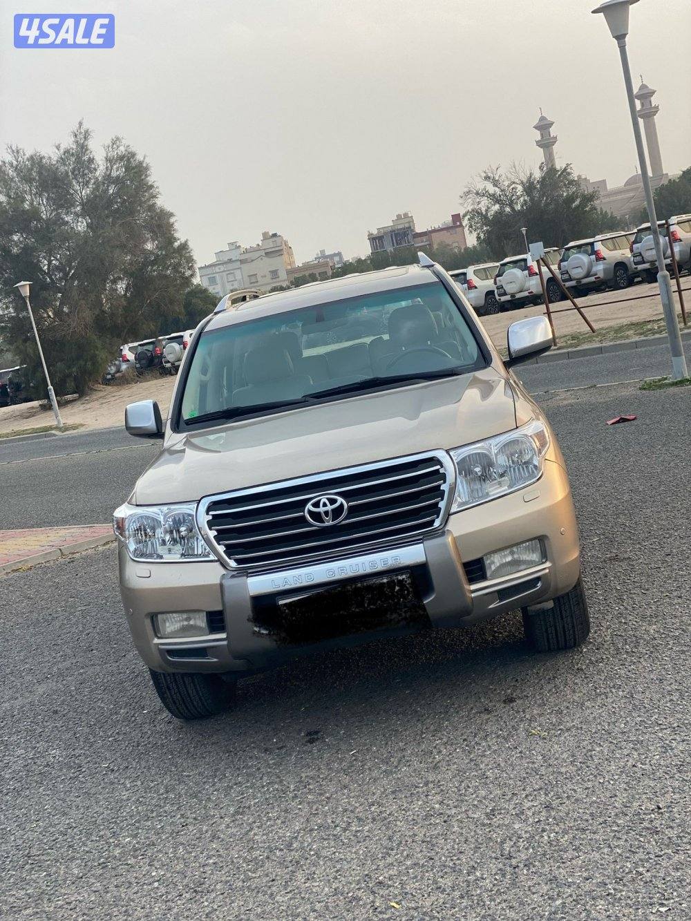 للبيع لاند كروزر 2011 VXR كامل المواصفات
شرط الفحص قير مكينه شاصي ماش1