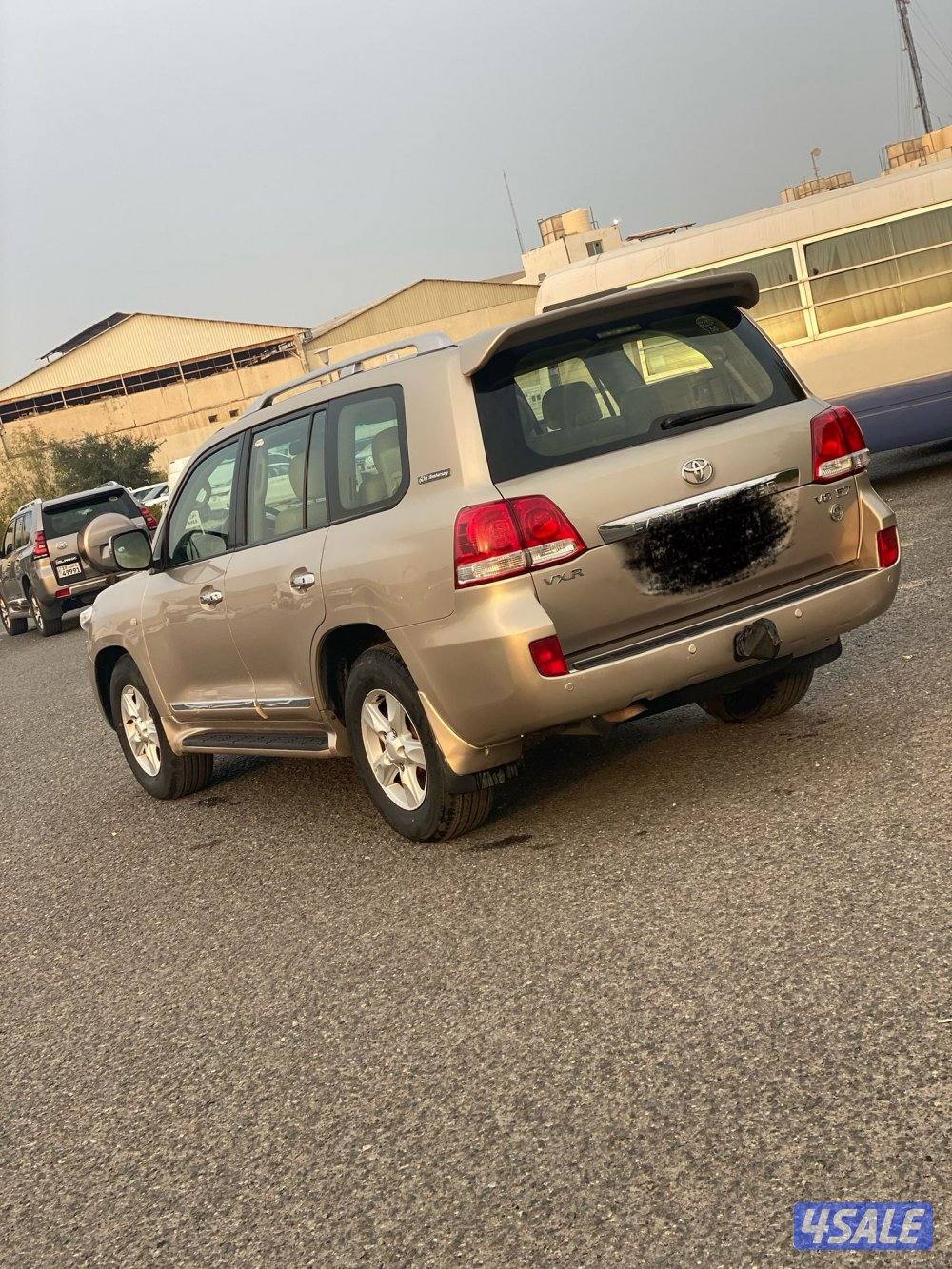 للبيع لاند كروزر 2011 VXR كامل المواصفات
شرط الفحص قير مكينه شاصي ماش4