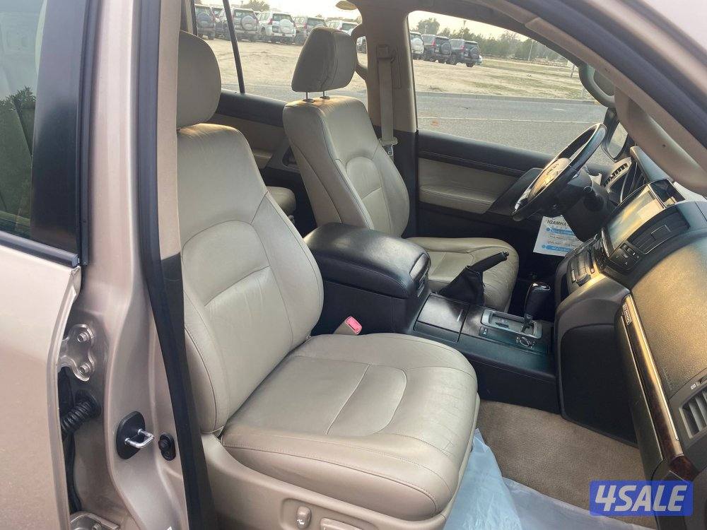 للبيع لاند كروزر 2011 VXR كامل المواصفات
شرط الفحص قير مكينه شاصي ماش10