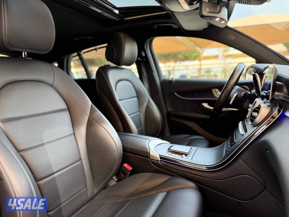 للبيع : مرسيدس GLC200 موديل : 2022 عداد : 100 الف9