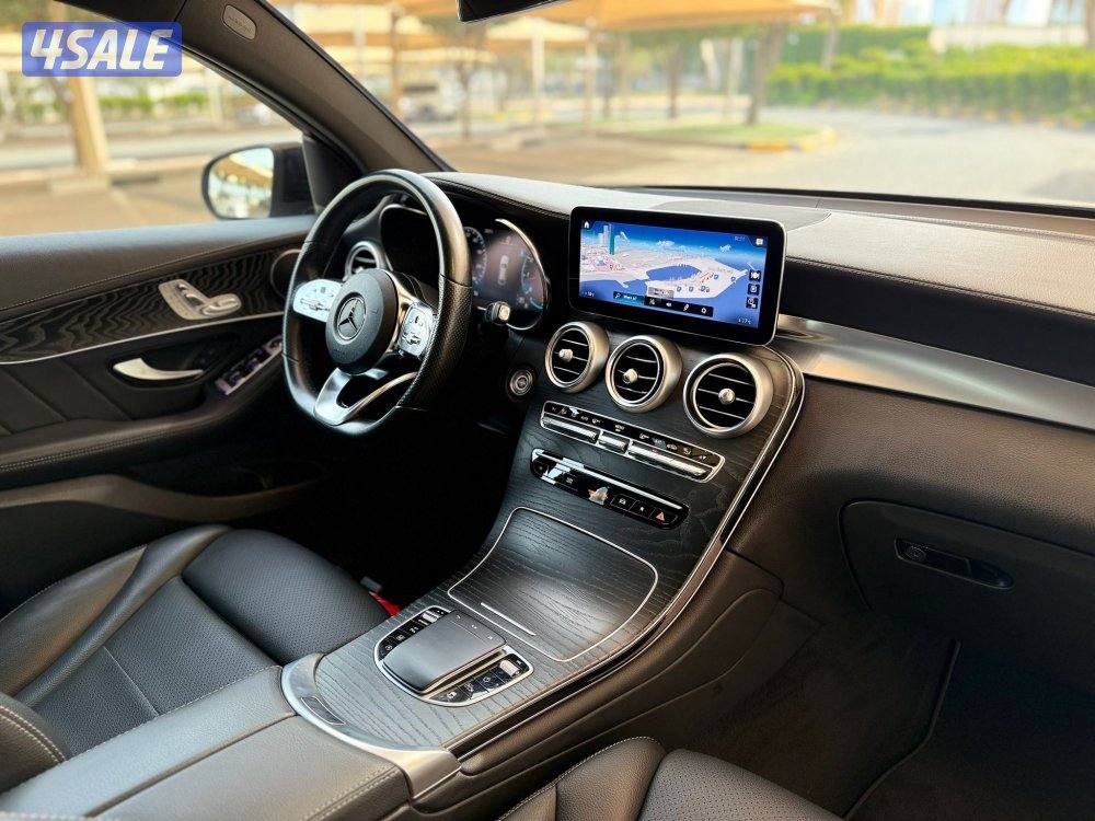 للبيع : مرسيدس GLC200 موديل : 2022 عداد : 100 الف10