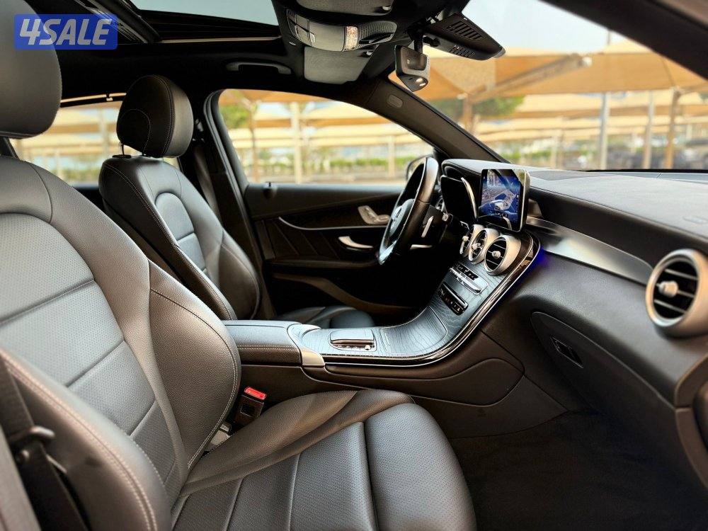 للبيع : مرسيدس GLC200 موديل : 2022 عداد : 100 الف11