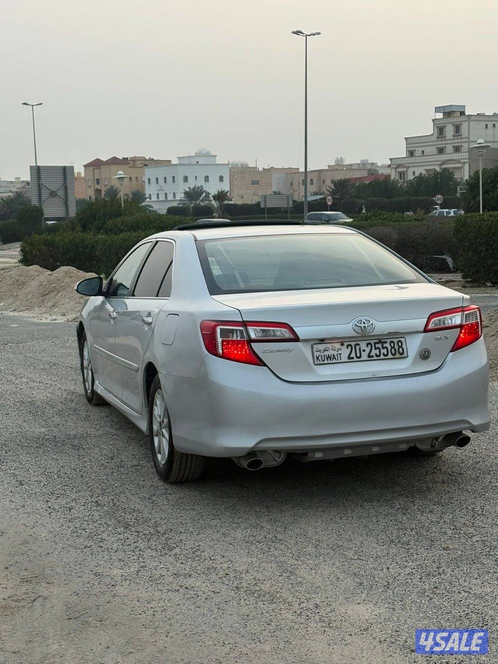 كامري كامل مواصفات GLX2