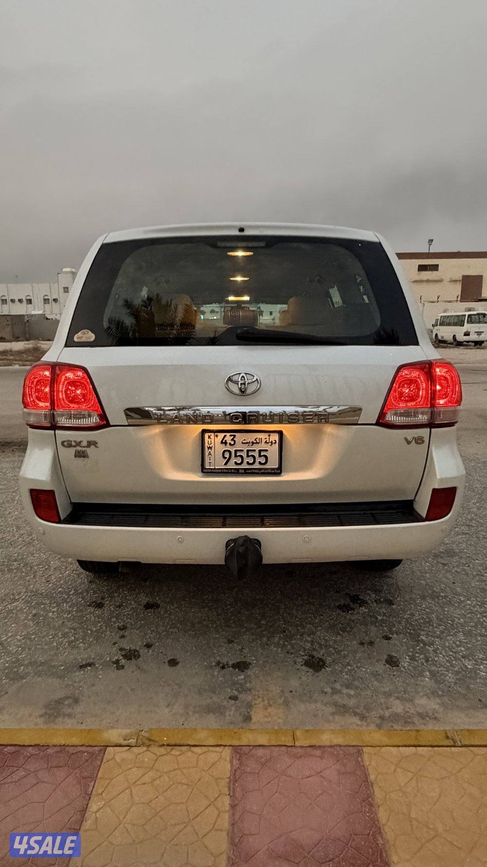 لاندكروزر 2009 شرط الفحص3