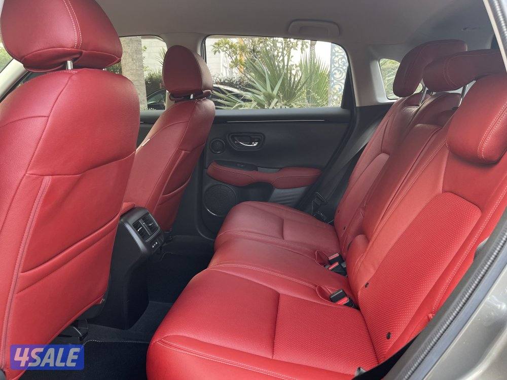 هوندا ZRV ماشي 16 تحت الكفاله موديل 20235