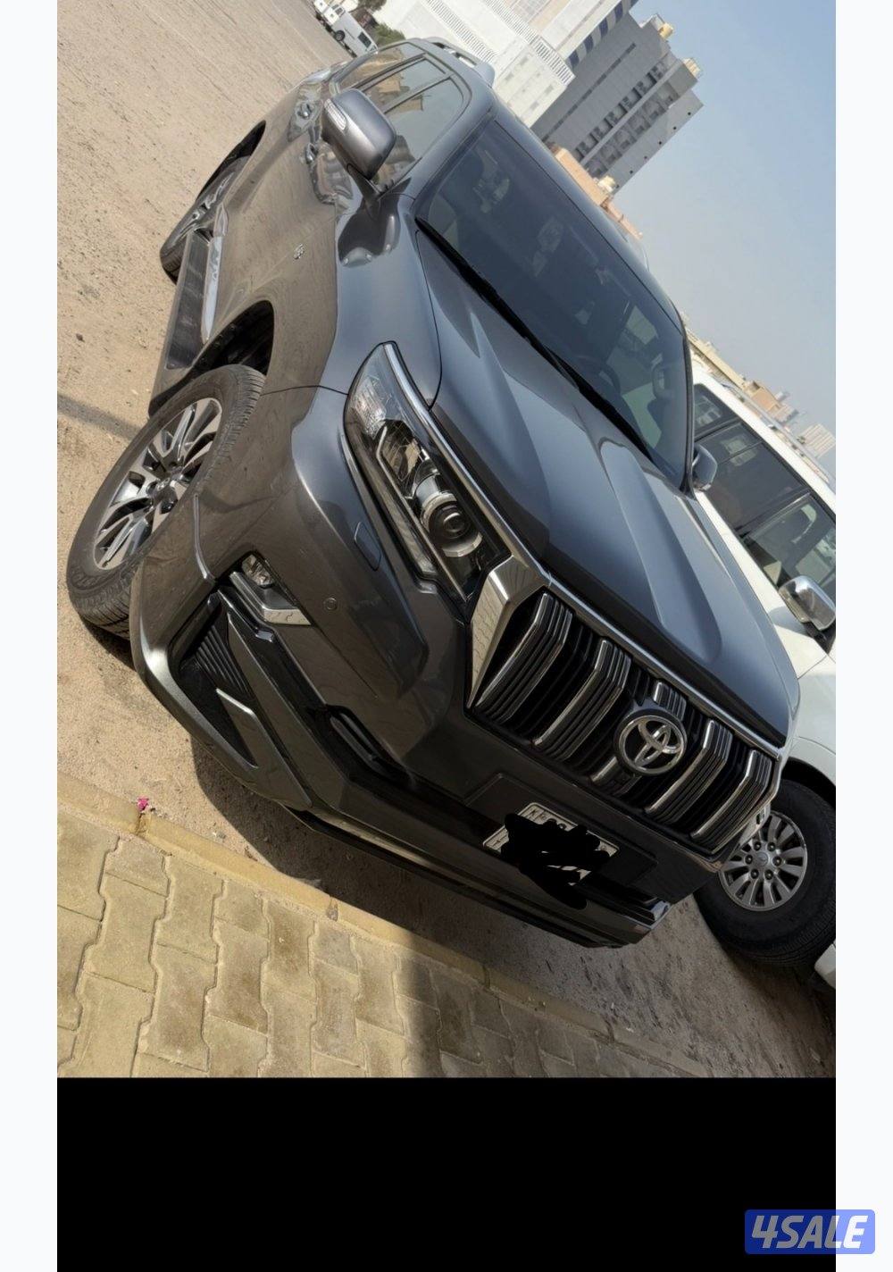 Prado VX 2023 Agency paint FULL Option UNDER warranty0