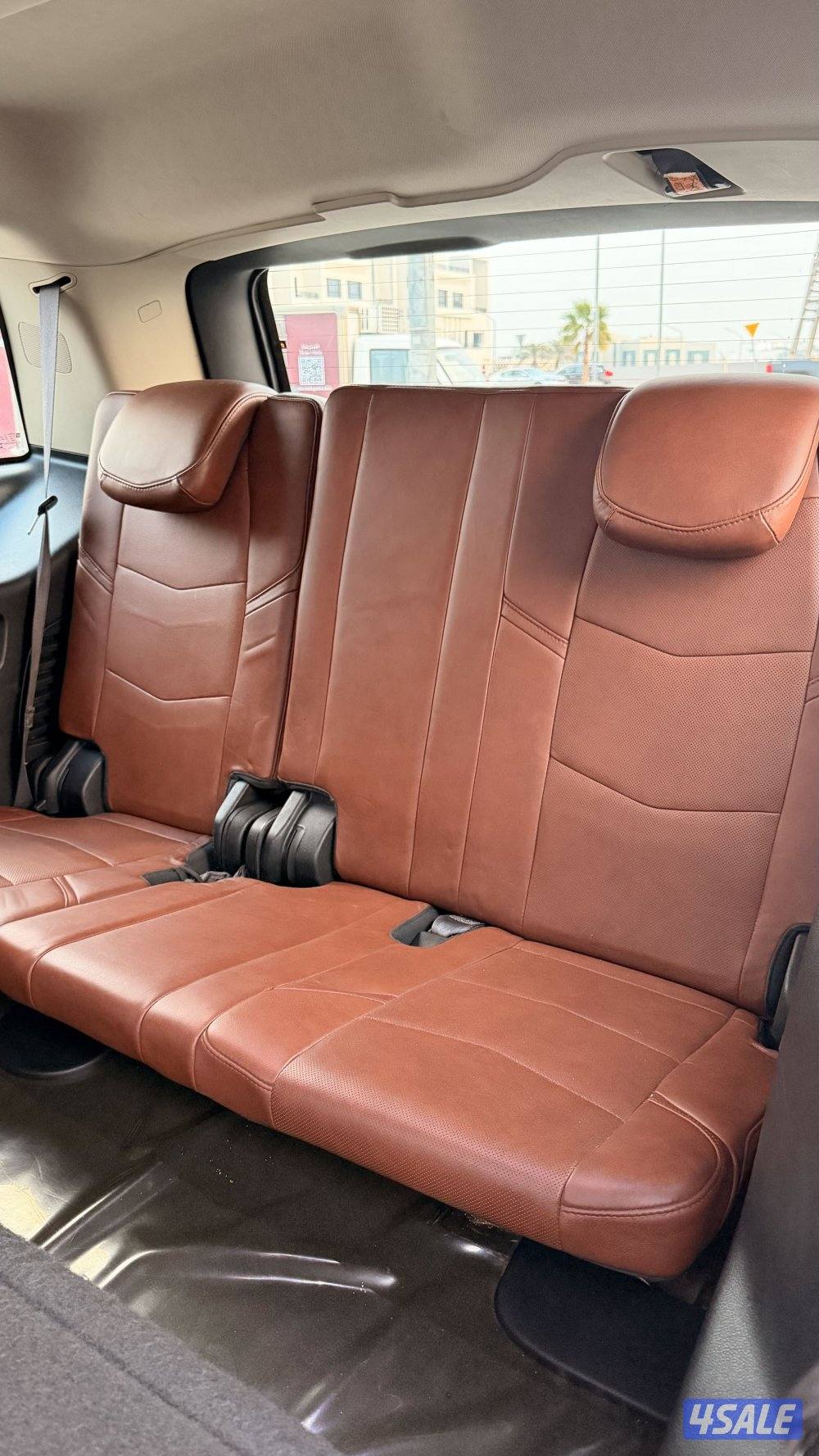 البيع كاديلاك اسكاليد كامل المواصفات7