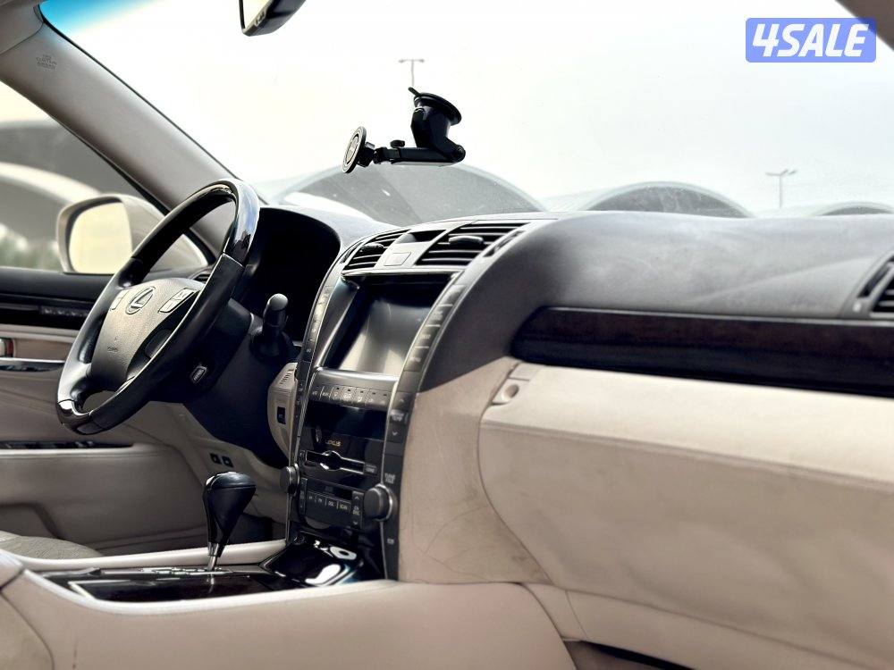 معرض القمة🚩9