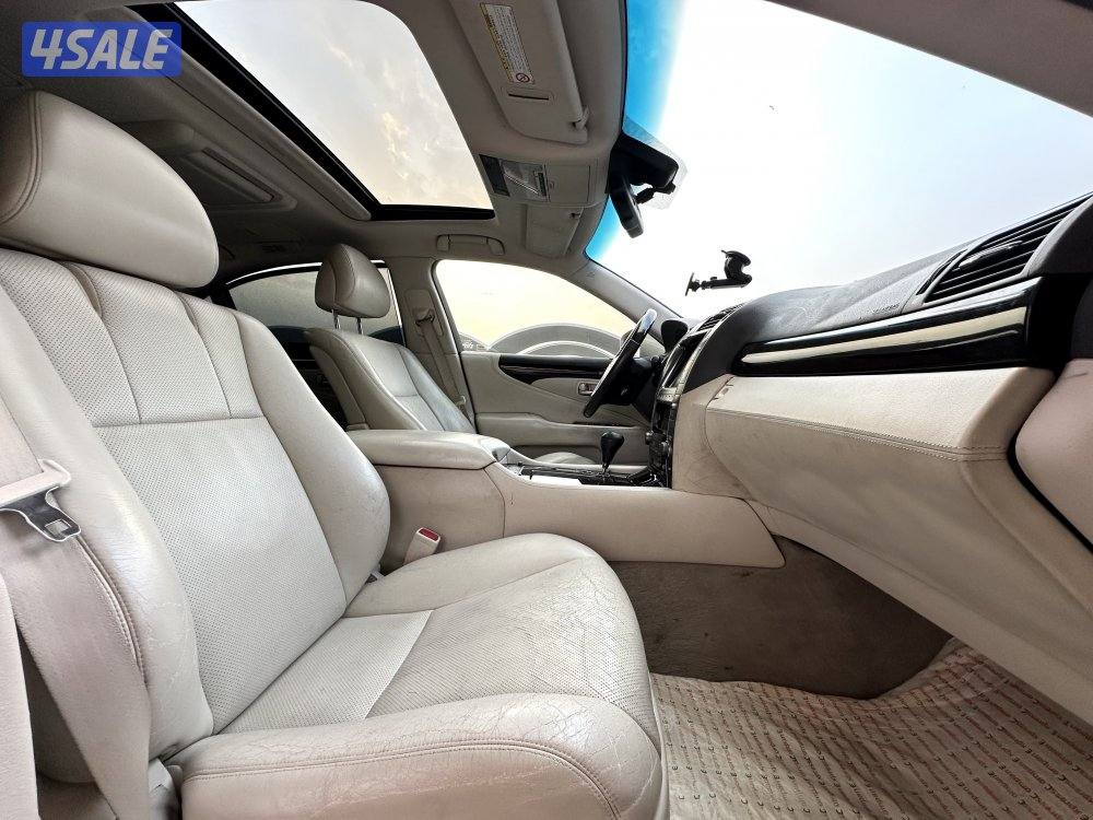 معرض القمة🚩10