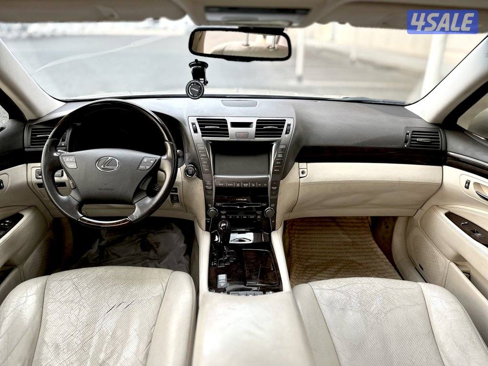 معرض القمة🚩12