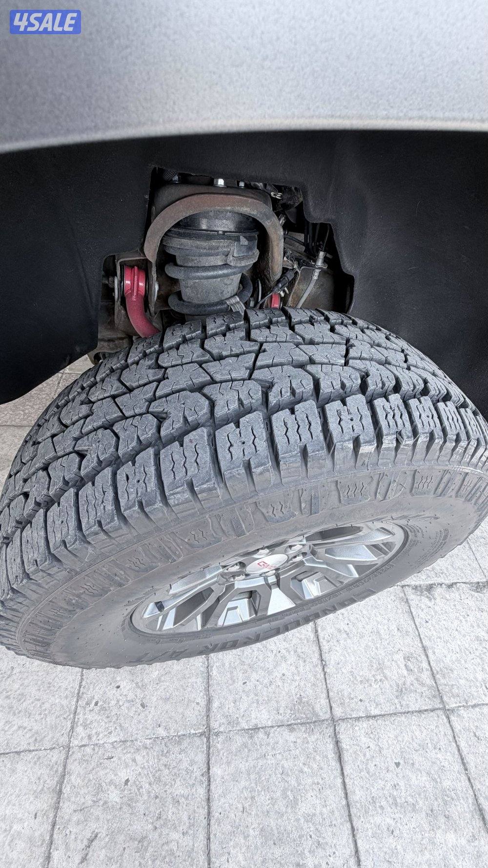 تواير ناينكق ربع حجري2