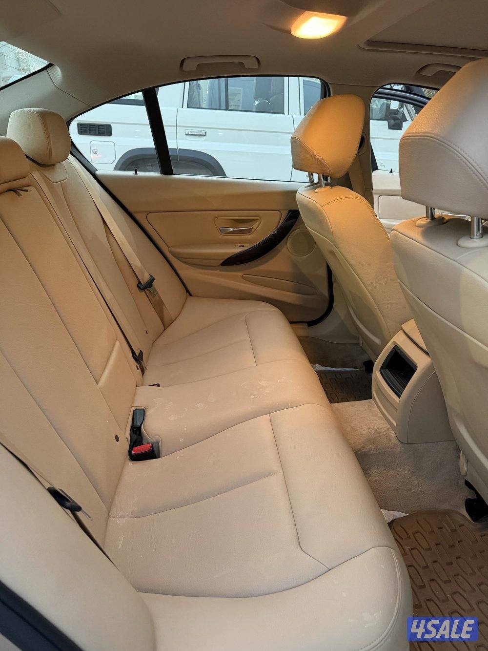 للبيع بي ام دبليو شرط الفحص4