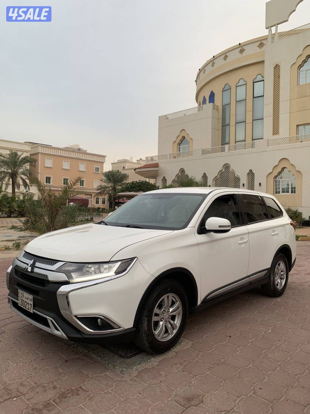 للبيع اوتلاندر 20203