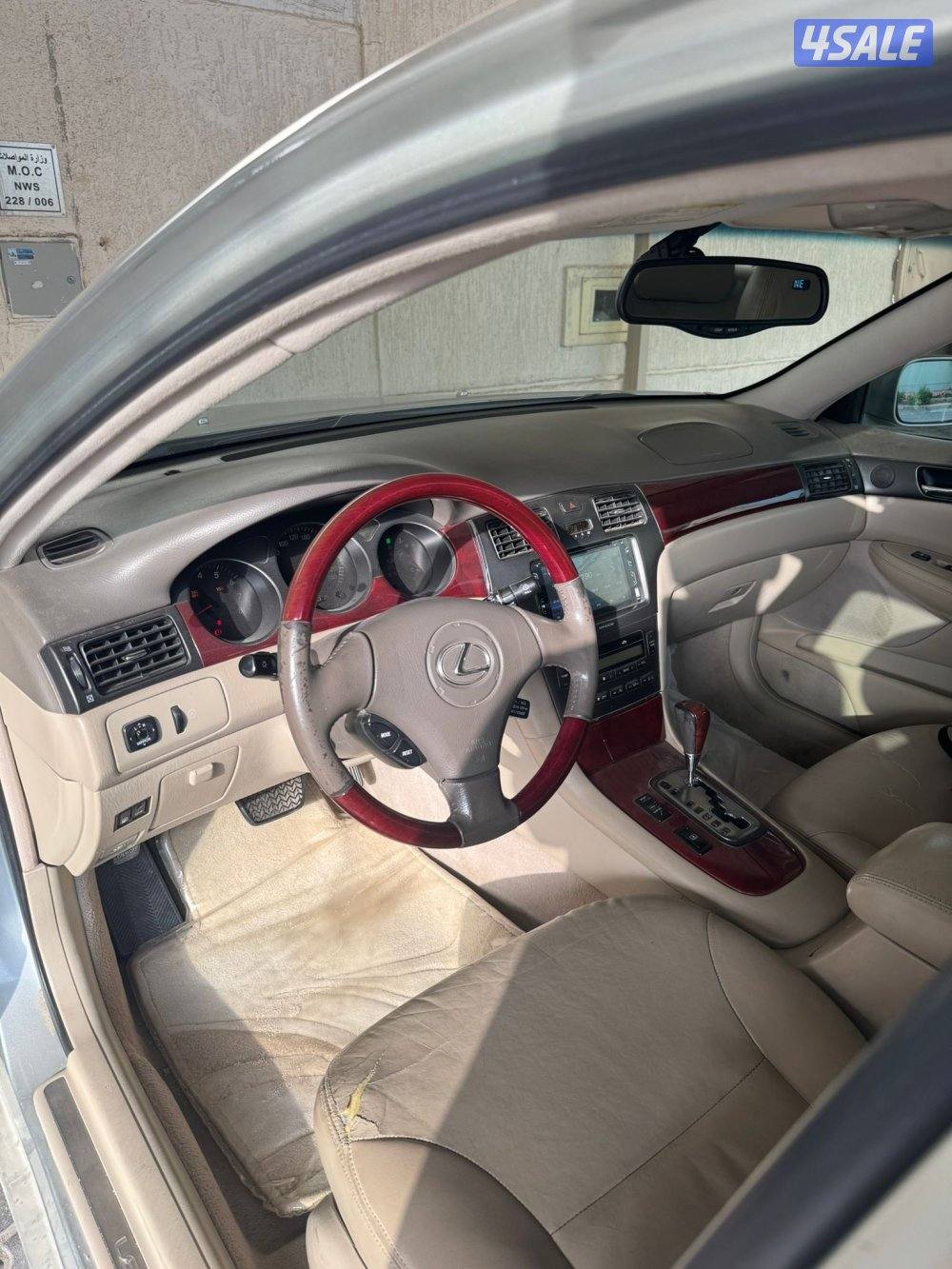 لكزس ES300 بحاله ممتازه2