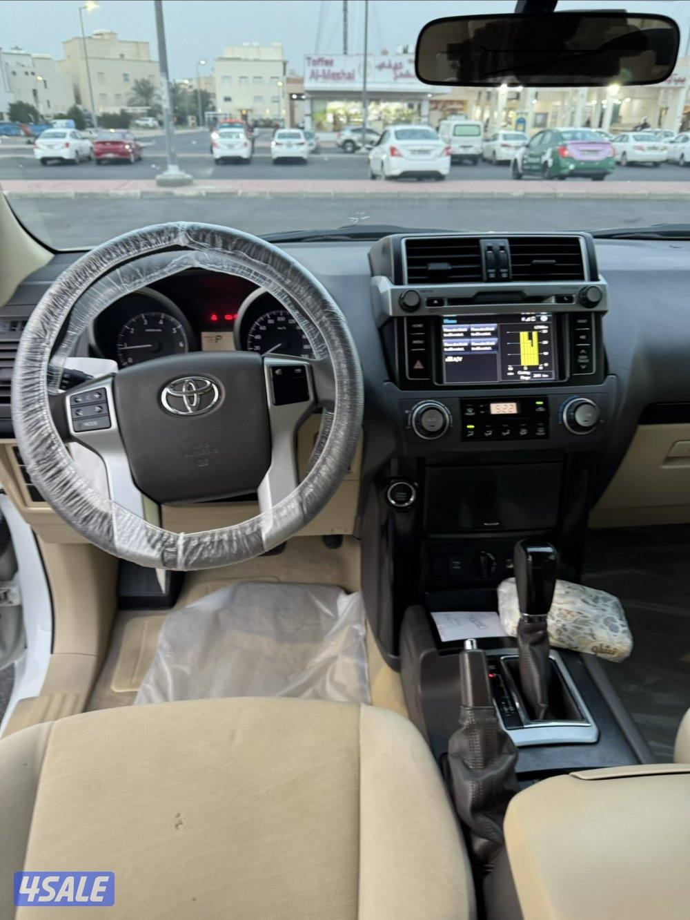 للبيع برادو Txl موديل 2017 صبغ الوكالة4