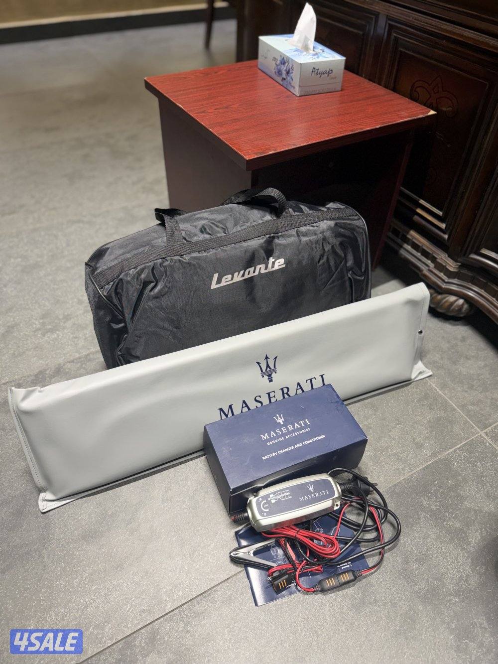 شاحن وطربال وحمايه للمازيراتي1