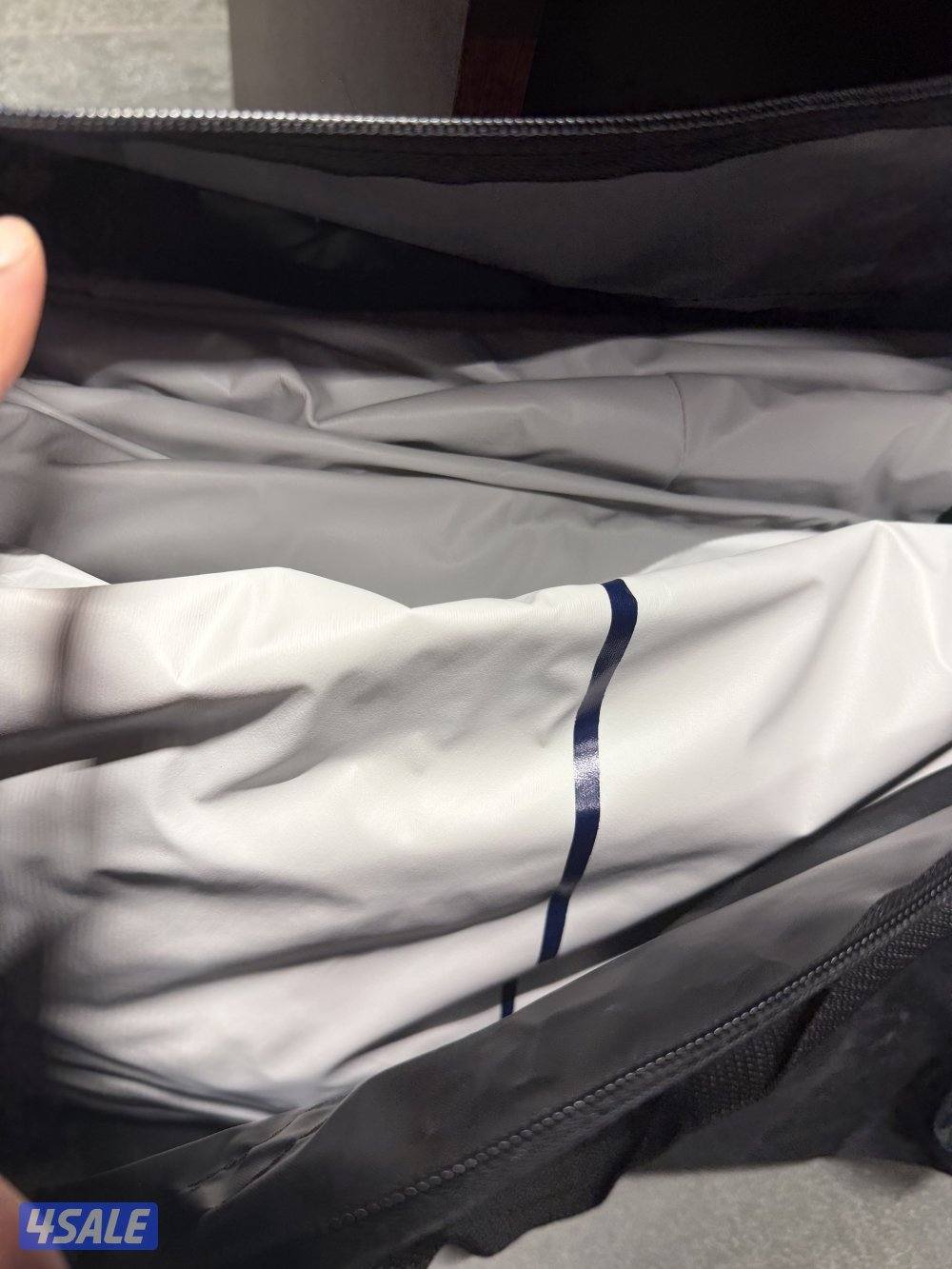 شاحن وطربال وحمايه للمازيراتي4