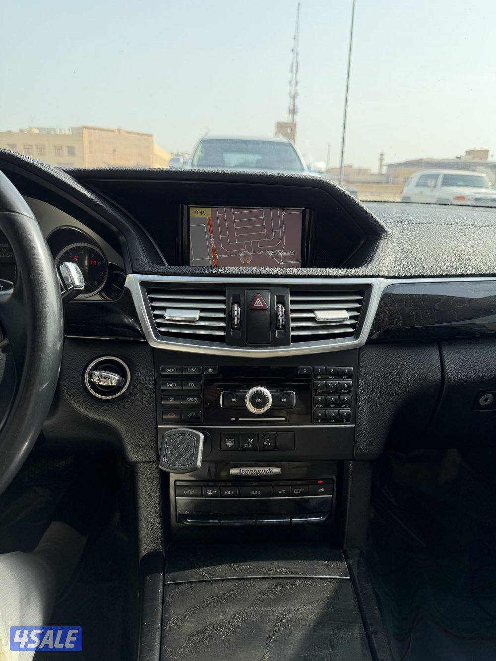 مرسيدس E300 موديل 2011 وارد الخليج8