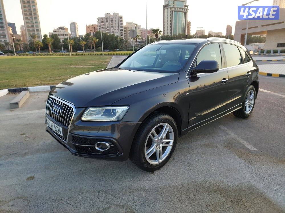Audi Q5 . S.line . 20160