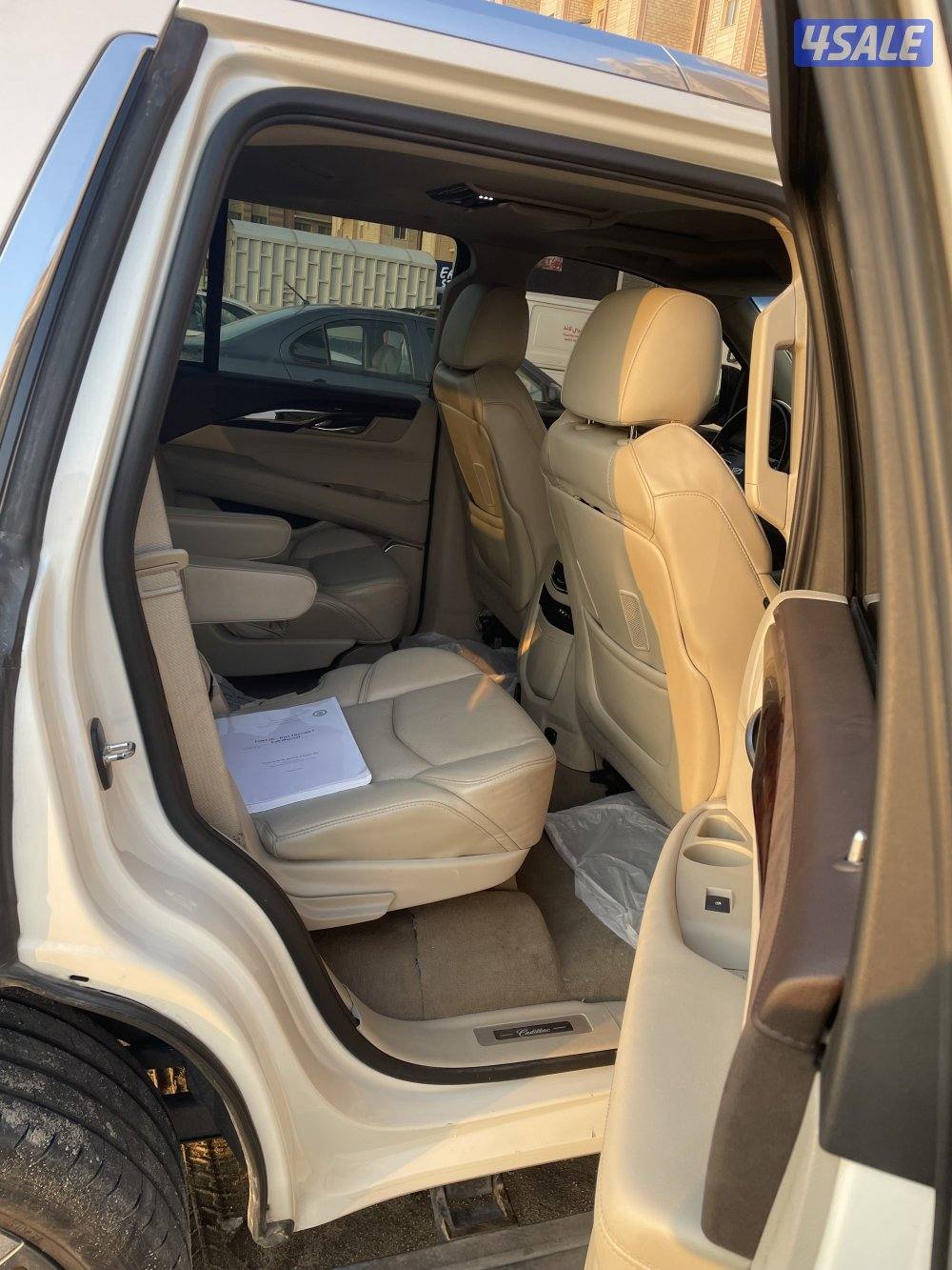 كاديلاك سكاليد 2015 شرط الفحص5