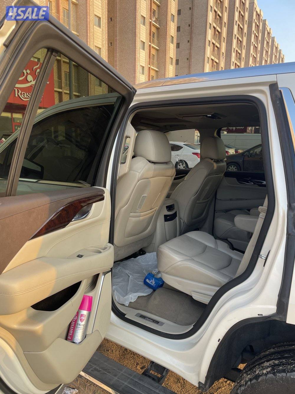 كاديلاك سكاليد 2015 شرط الفحص9