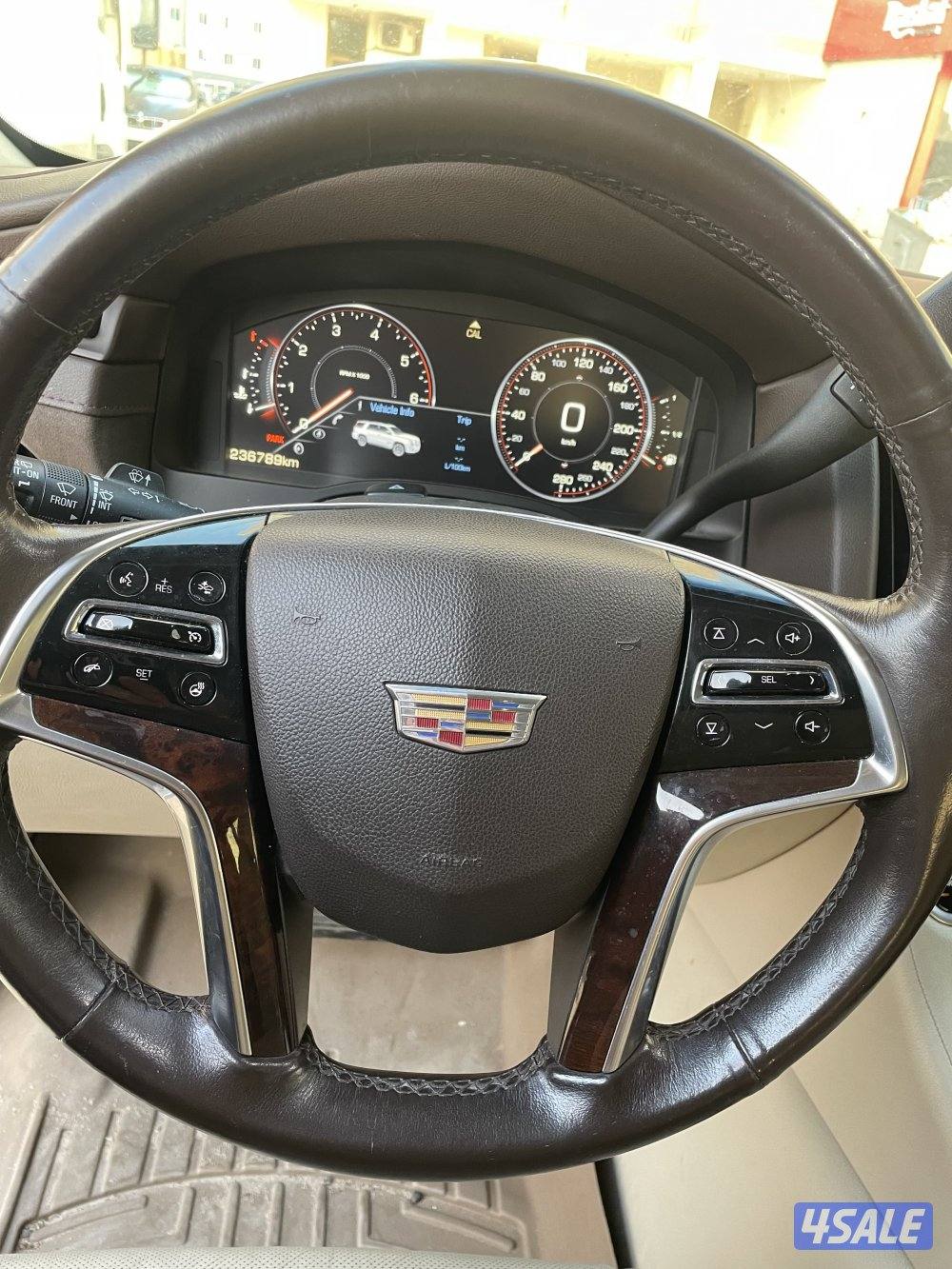 كاديلاك سكاليد 2015 شرط الفحص11