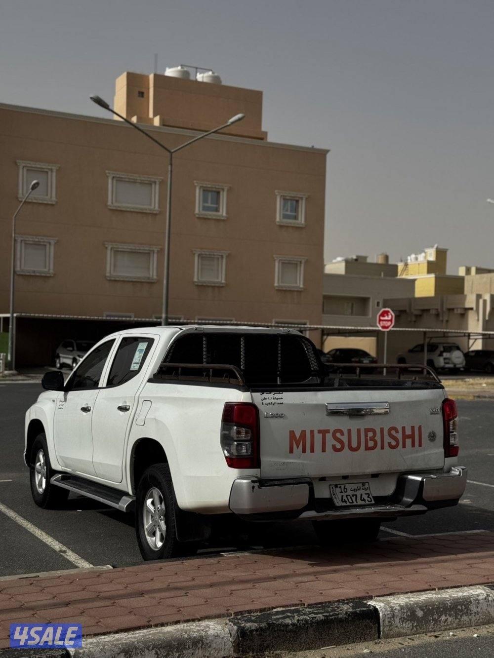 للبيع ميتسوبيشي L200 ديزل1