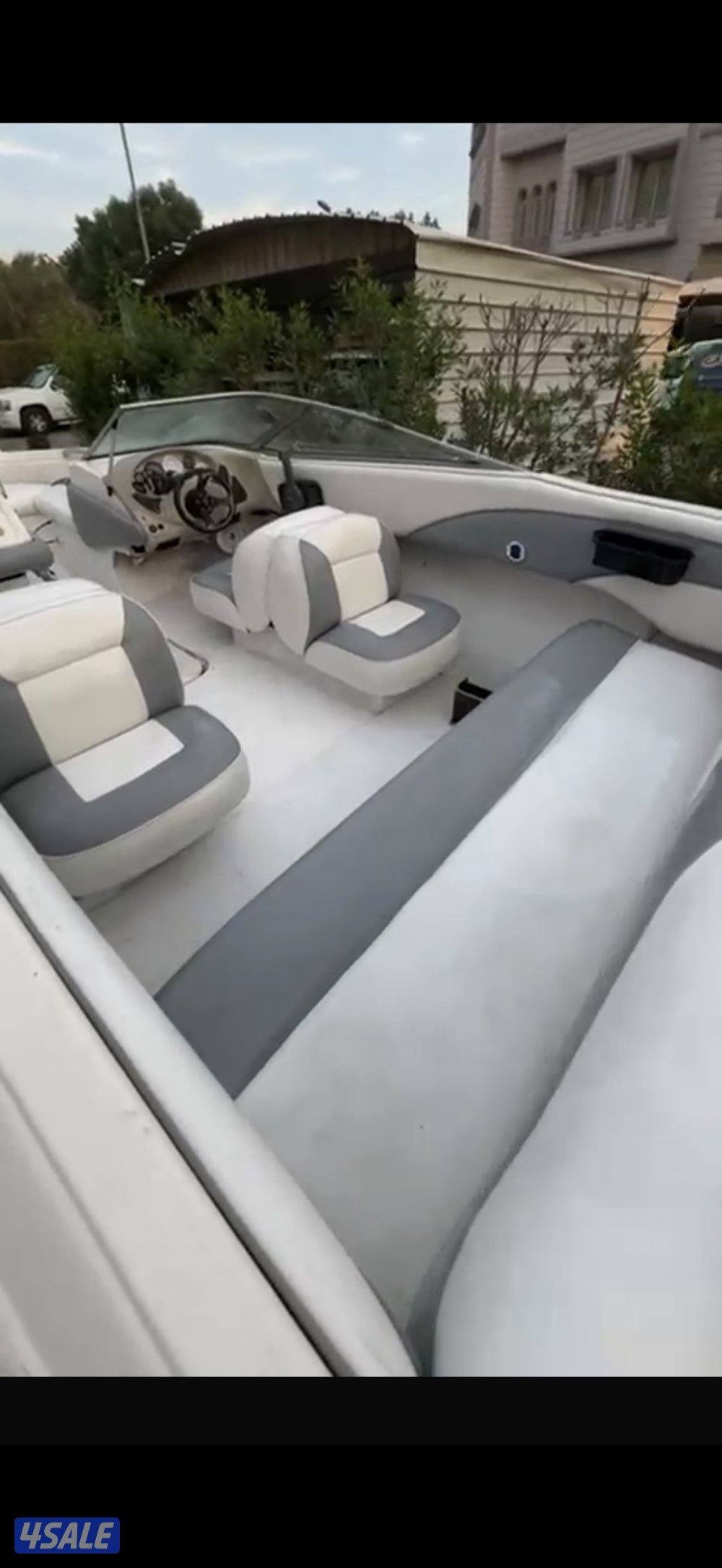 طراد Well craft. 66330136