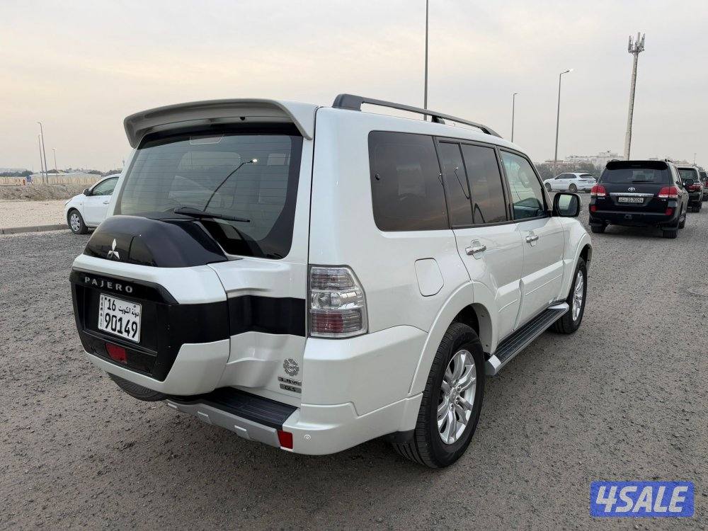 باجيرو 2018 الفل صبغ وكالة0