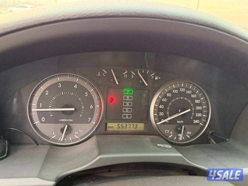 لاندكروز 2011 جي اكس ار7