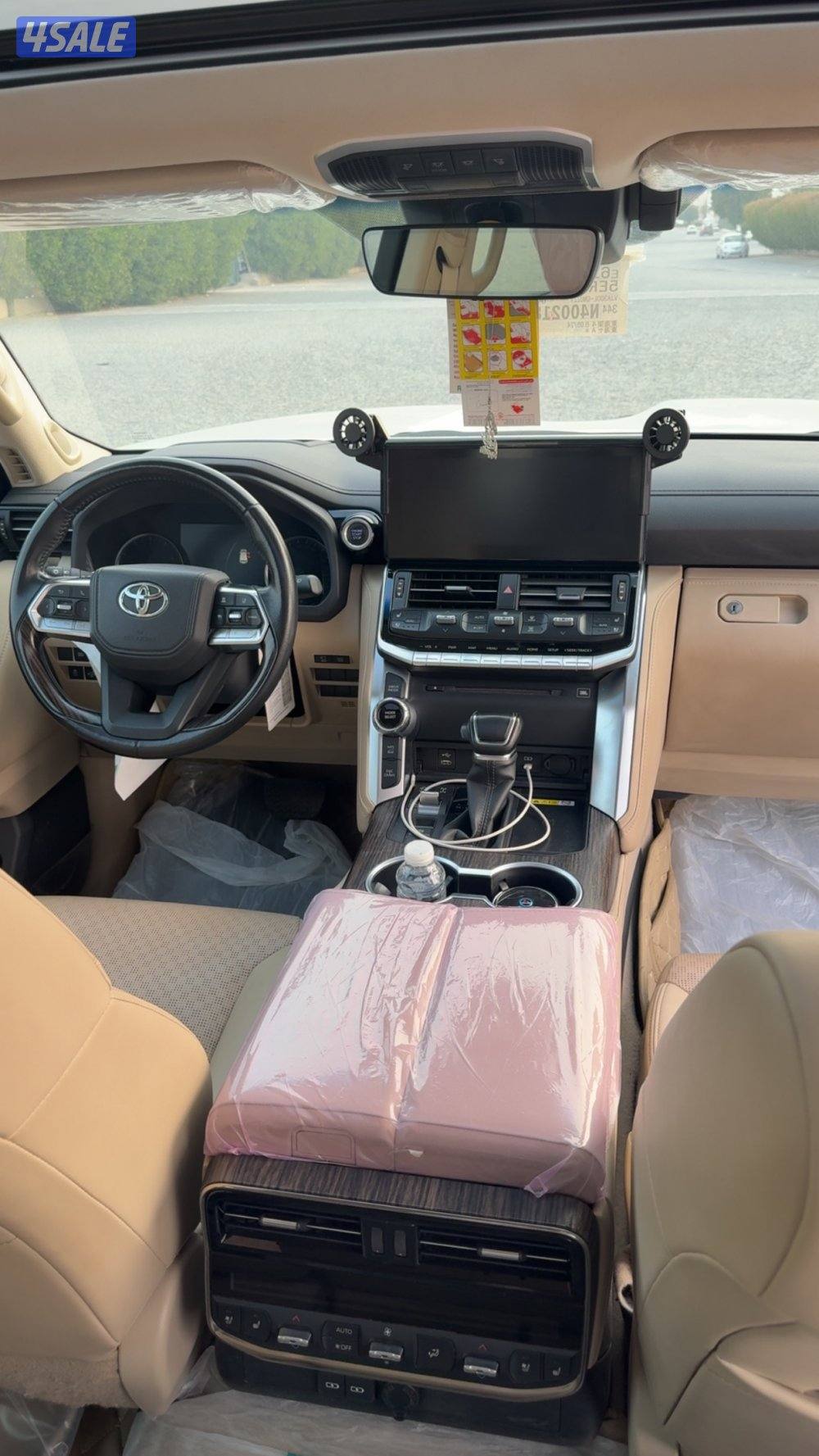 لاندكروزر VXR4