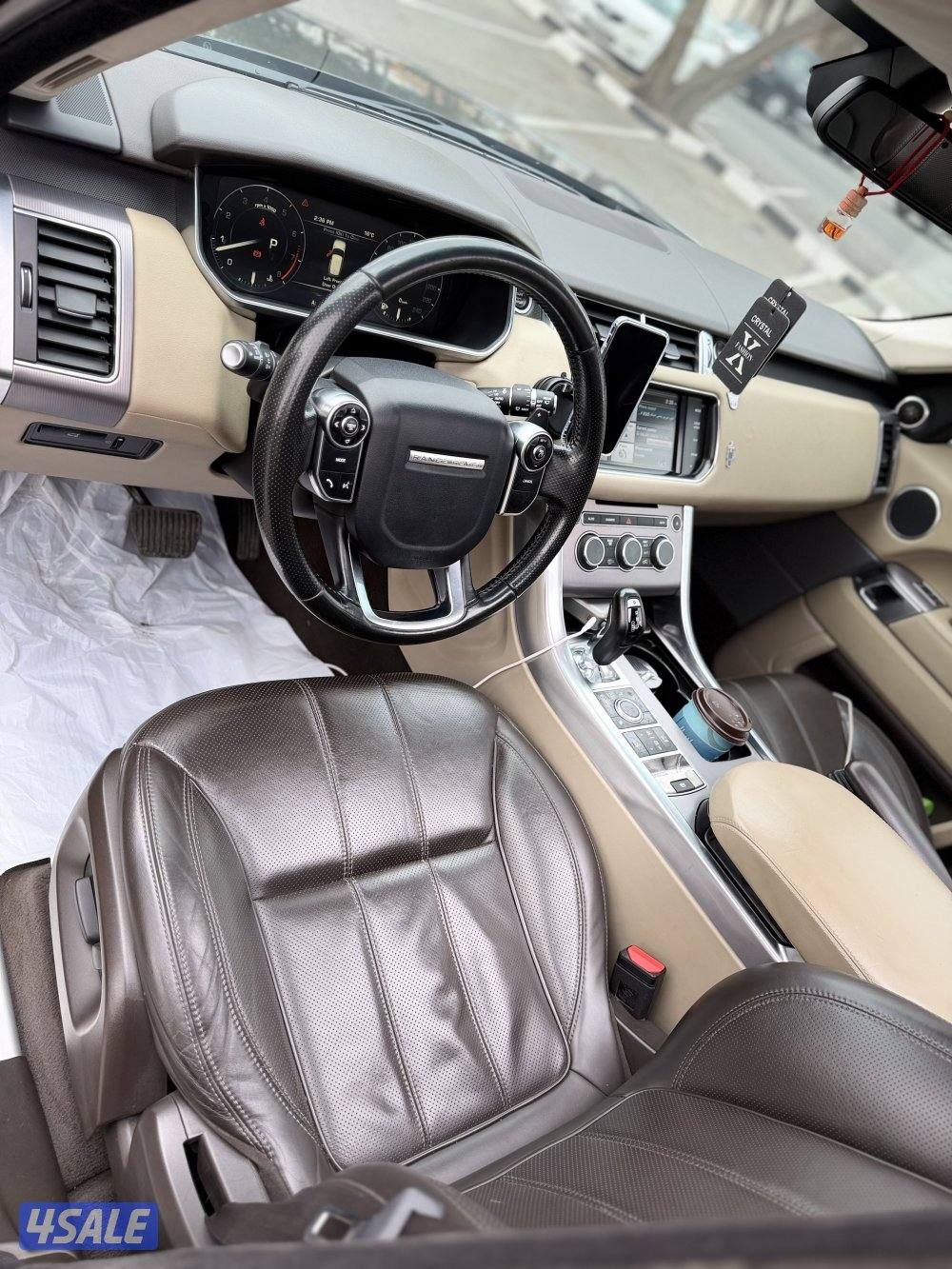 رنج سبورت 2015 بحاله نادره صبغ الوكاله بالكامل ماشي 155 الف9