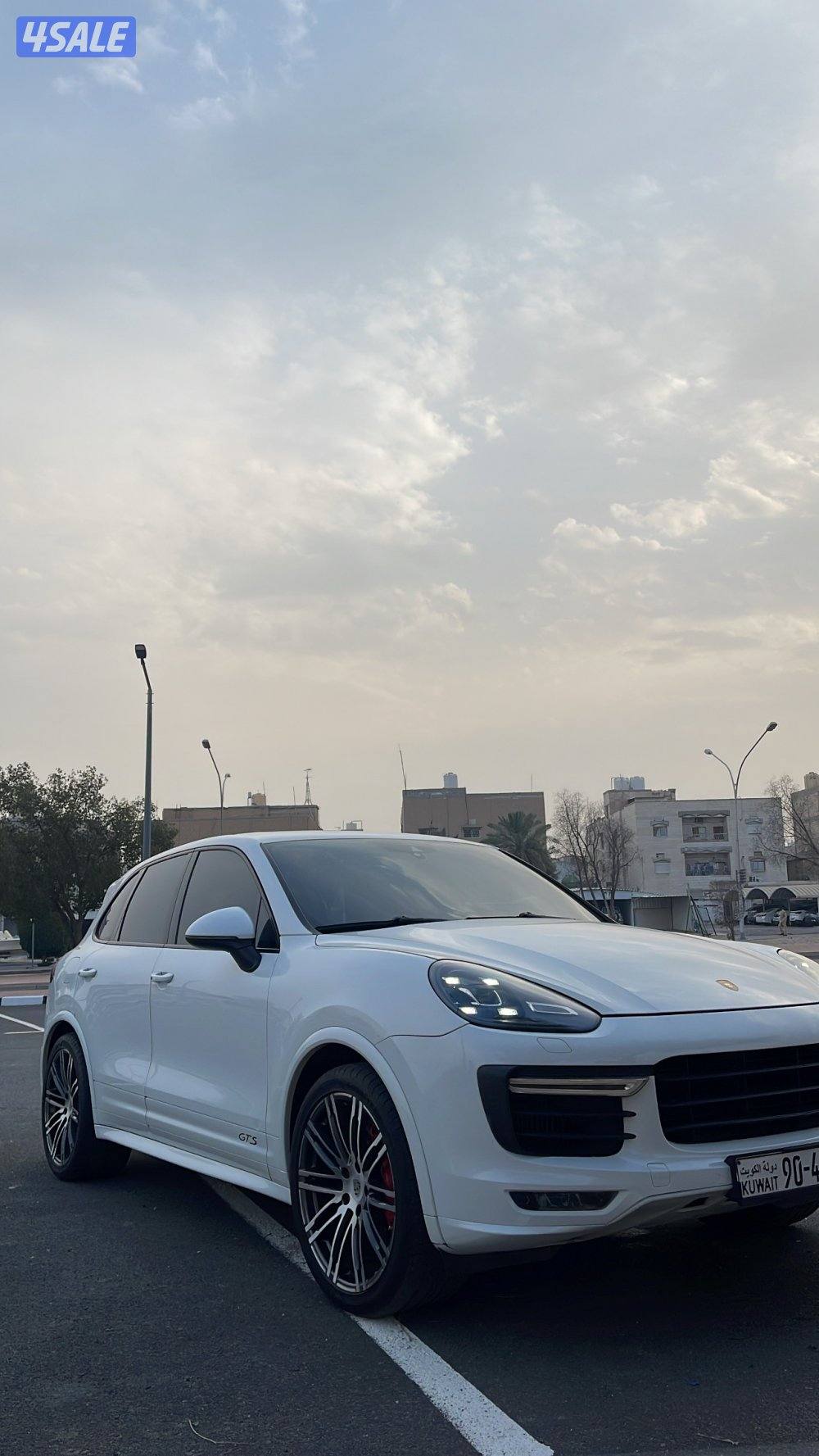 للبيع بورش 2016 كايين Gts شرط الفحص( قير مكينه شاصي )بدي قطعه وحده دبه2