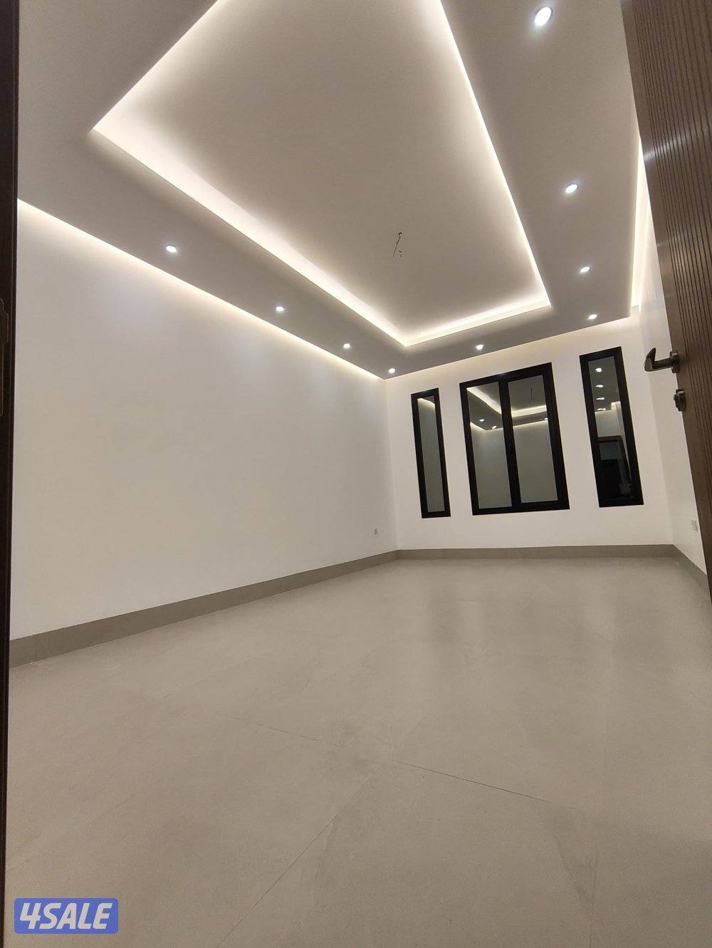 للإيجار شقة فخمة الدسمة جديدة & شقق رميثية السلام القصور فيلا الوفرة0