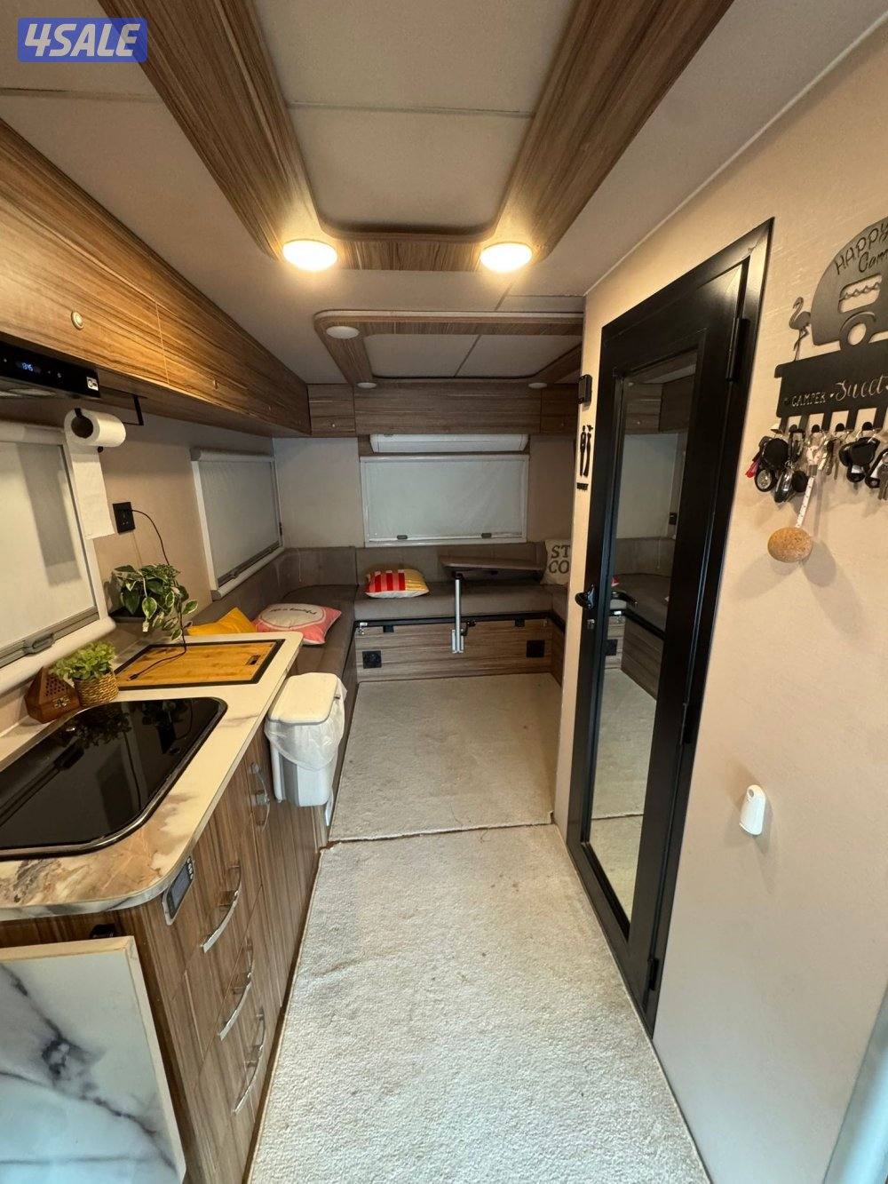 للبيع كمبر مصنع يوني كار تحت الكفالة موديل 20258