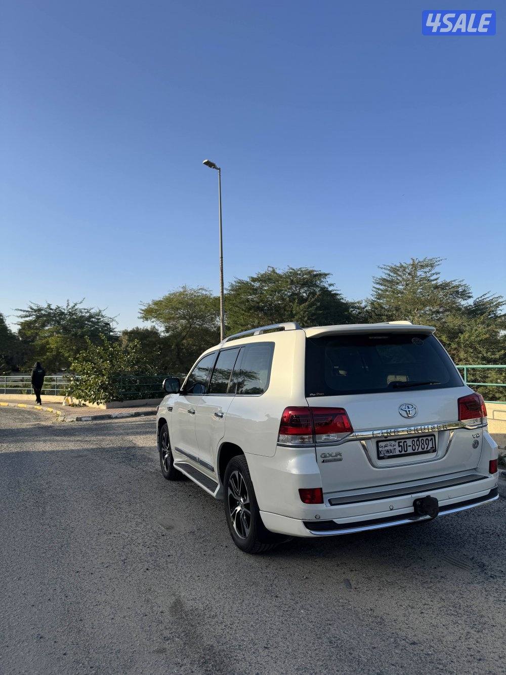 لاند كروزر 2021 غراند تورينق1